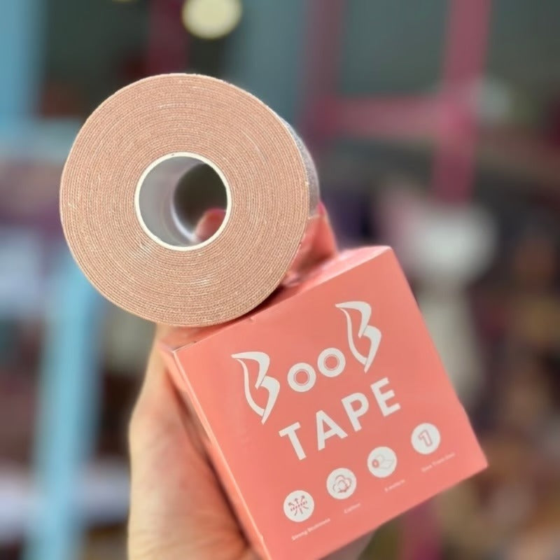 Boob Tape: El Secreto para un Escote Perfecto 💕✨